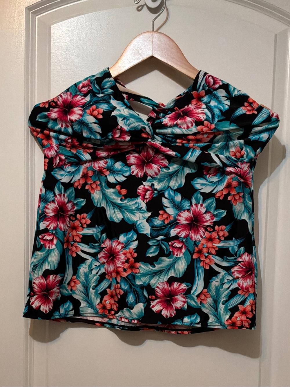 Floral Swim top Merona Size L